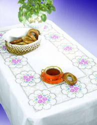  20.002.10 Набор для вышивания крестом Марья Искусница скатерть "Медальоны"