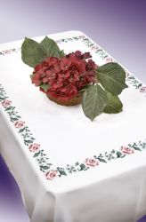 20.002.05 Набор для вышивания крестом Марья Искусница скатерть "Цепочка из роз"