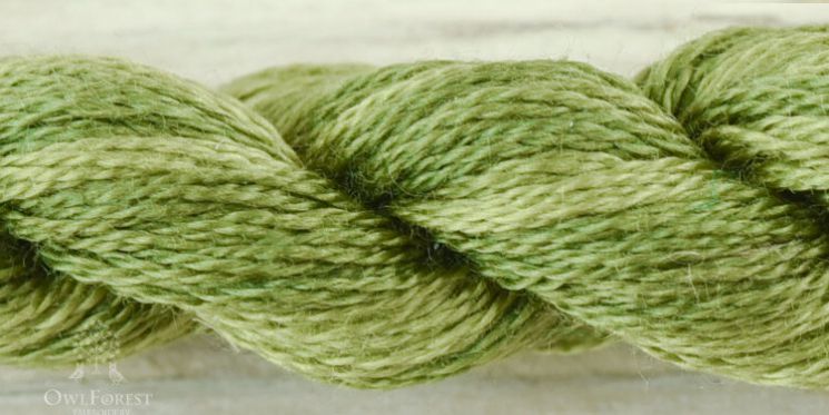 3305 Нитки ручного окрашивания OwlForest на основе DMC, пасма 8 метров Дубовый лист