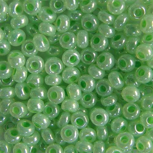 Бисер Preciosa 37154 светло-салатовый жемчужный