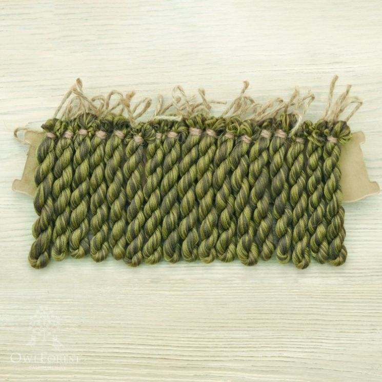 НМул-Жлд-3282-1c Специальный набор ниток OwlForest для схемы «Семплер с желудями» (DMC) монохромный